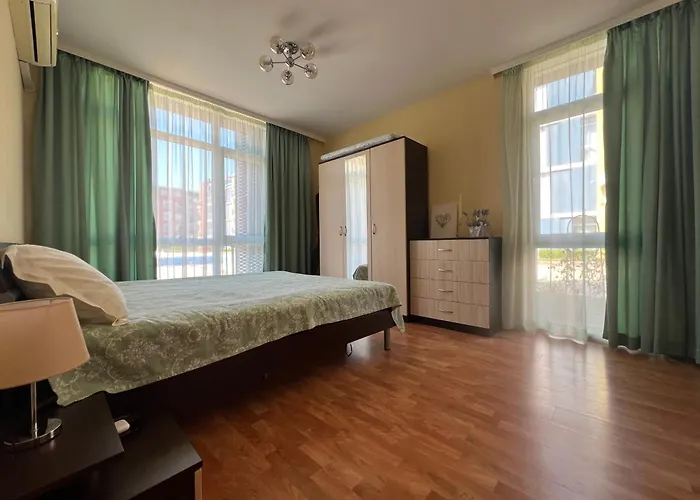 Elit 4 Apartament Słoneczny Brzeg