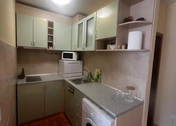 Elit 4 Słoneczny Brzeg