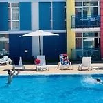 Elit 4 ساني بيتش